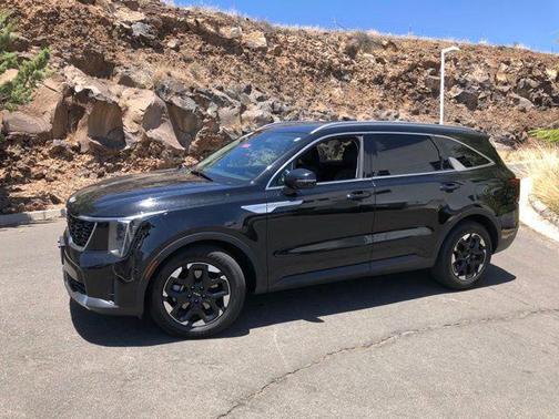 Ebony Black 2024 Kia Sorento S