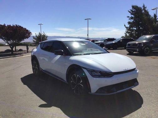 2024 Kia EV6 Wind