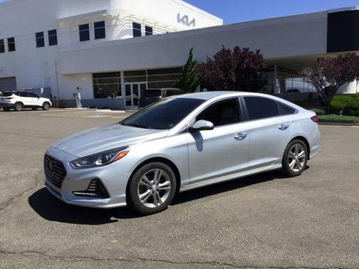 2018 Hyundai SONATA SEL