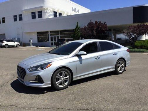 2018 Hyundai SONATA SEL