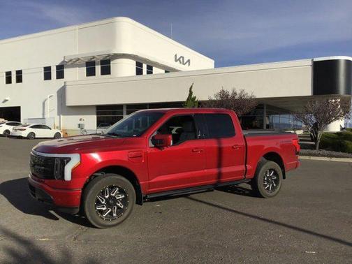 2023 Ford F-150 Lightning Platinum