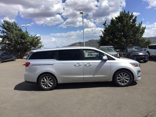 2020 Kia Sedona EX