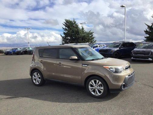 2015 Kia Soul +