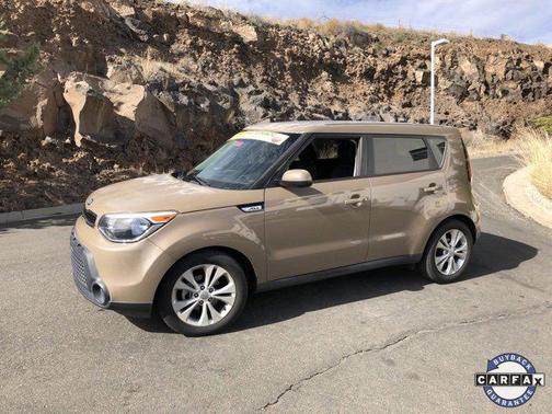 2015 Kia Soul +