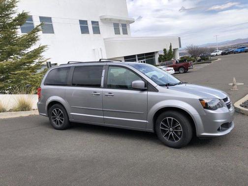 2017 Dodge Grand Caravan GT