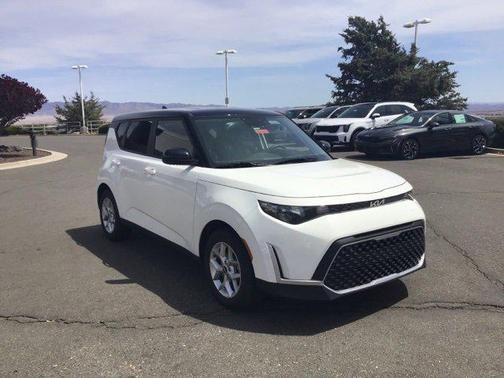 2024 Kia Soul S