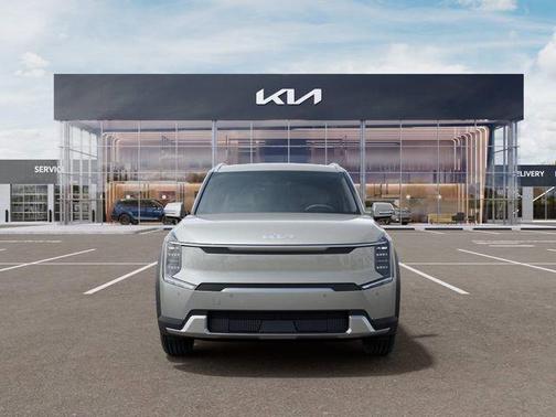Ivory 2026 Kia EV9 Wind