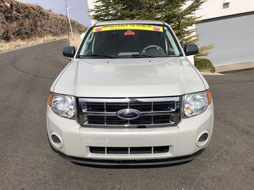 2009 Ford Escape XLS