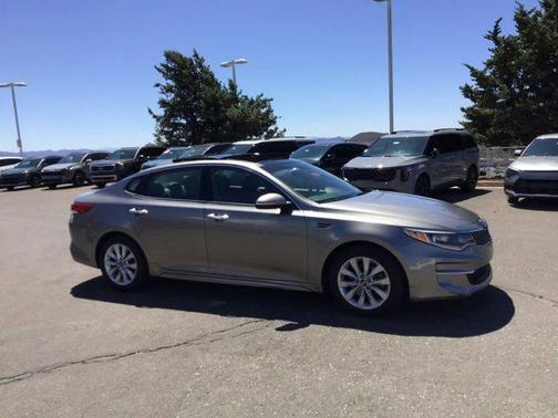 2018 Kia Optima EX