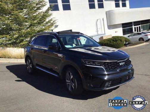 2022 Kia Sorento Plug-In Hybrid SX