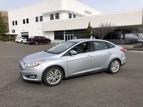 2017 Ford Focus Titanium