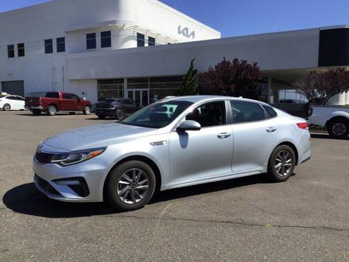 2020 Kia Optima LX