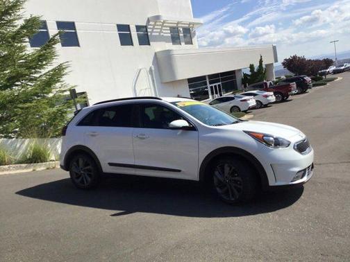 2017 Kia Niro Touring