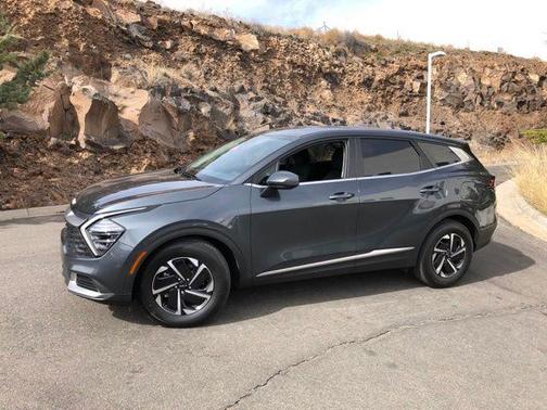 2024 Kia Sportage Hybrid LX