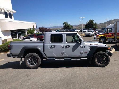 Silver Zynith Clearcoat 2022 Jeep Gladiator Rubicon
