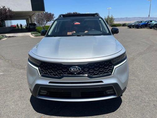 Sparkling Silver 2021 Kia Sorento SX