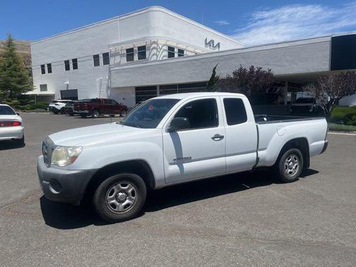 Super White 2010 Toyota Tacoma Base
