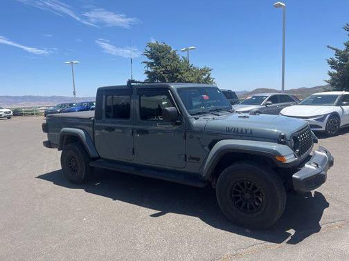 Anvil Clear Coat 2024 Jeep Gladiator Willys