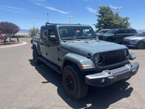 Anvil Clear Coat 2024 Jeep Gladiator Willys