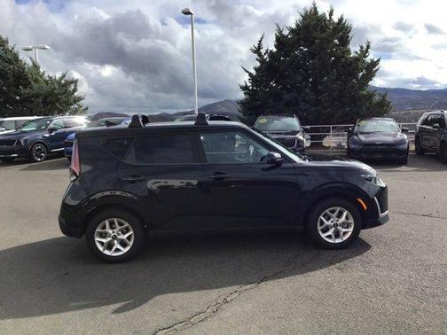 2023 Kia Soul S