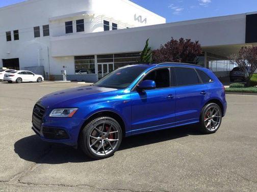 2016 Audi SQ5 3.0T Premium Plus