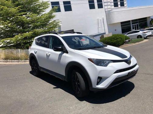 Super White 2018 Toyota RAV4 Adventure