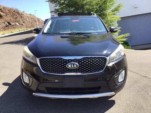 2016 Kia Sorento SX