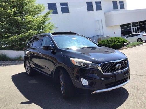 2016 Kia Sorento SX