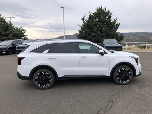 2024 Kia Sorento EX