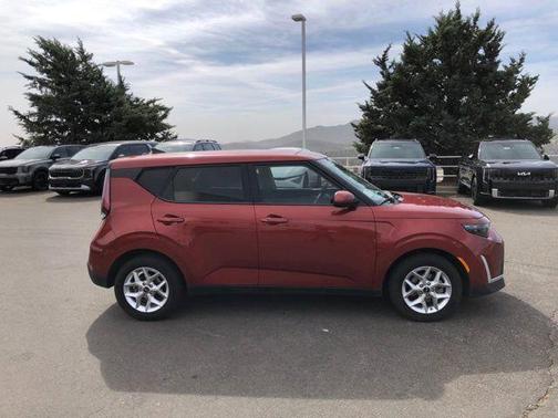 2023 Kia Soul S
