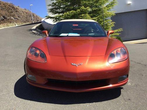 2005 Chevrolet Corvette Base