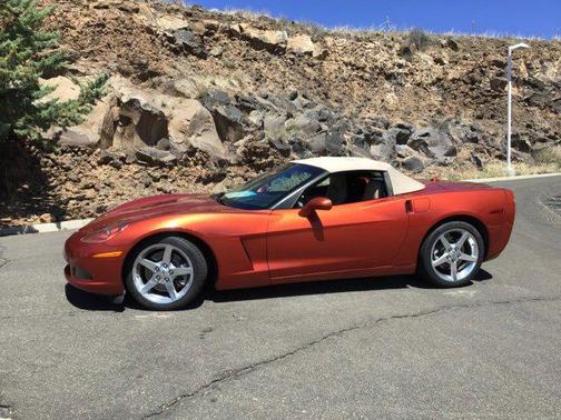 2005 Chevrolet Corvette Base