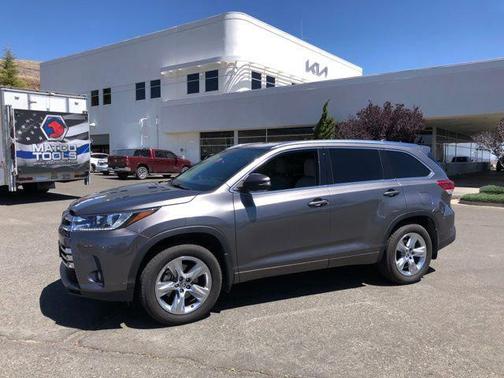 Predawn Gray Mica 2018 Toyota Highlander Limited