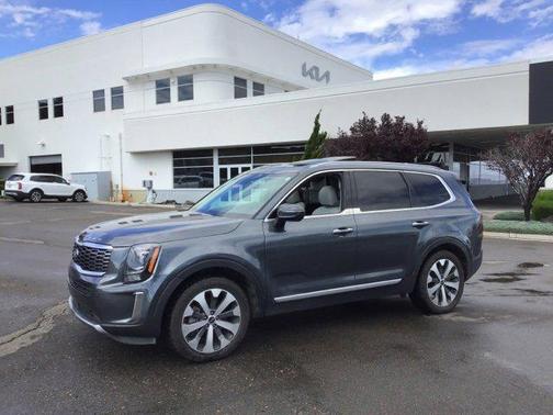 2020 Kia Telluride S