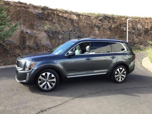 2020 Kia Telluride S