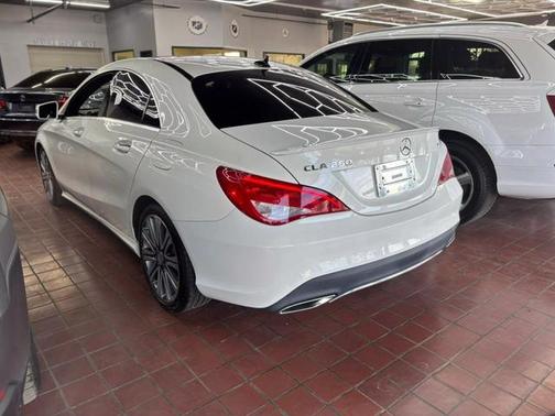 2017 Mercedes-Benz CLA 250 Base 4MATIC