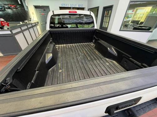 Super White 2020 Toyota Tacoma SR