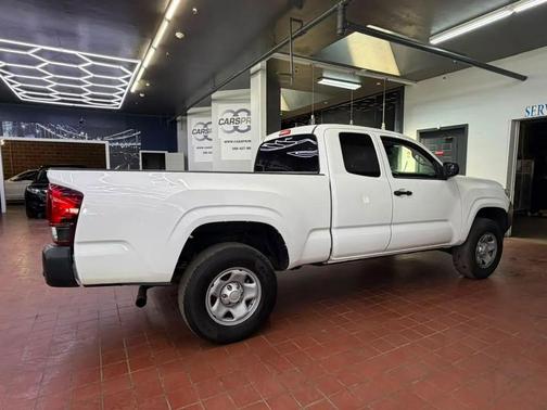 Super White 2020 Toyota Tacoma SR