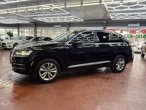 2017 Audi Q7 3.0T Premium Plus