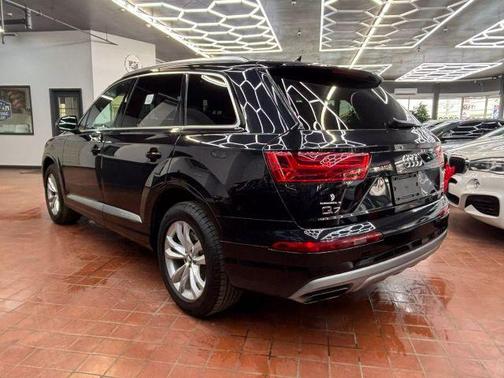 2017 Audi Q7 3.0T Premium Plus