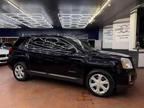 Black 2017 GMC Terrain SLE-2