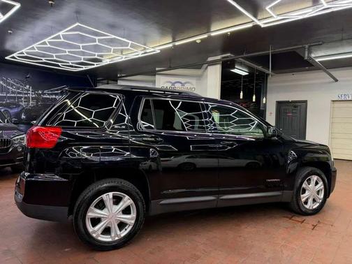 Black 2017 GMC Terrain SLE-2