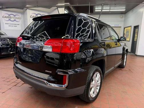 Black 2017 GMC Terrain SLE-2