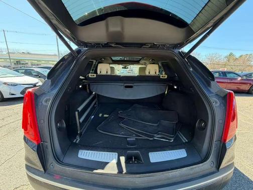 2018 Cadillac XT5 Premium Luxury