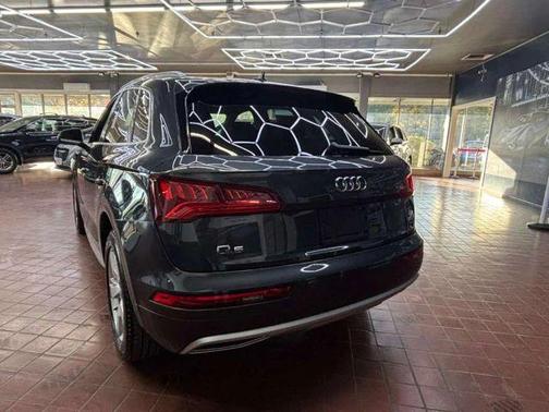 2018 Audi Q5 2.0T Premium Plus