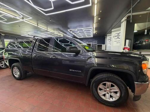 Gray 2015 GMC Sierra 1500 SLE