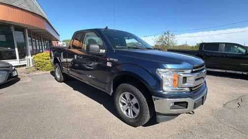 Blue 2019 Ford F-150 XLT