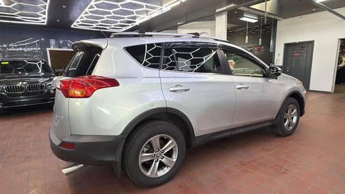 Classic Silver Metallic 2015 Toyota RAV4 XLE