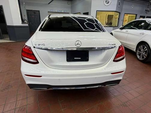 2018 Mercedes-Benz E-Class 4MATIC