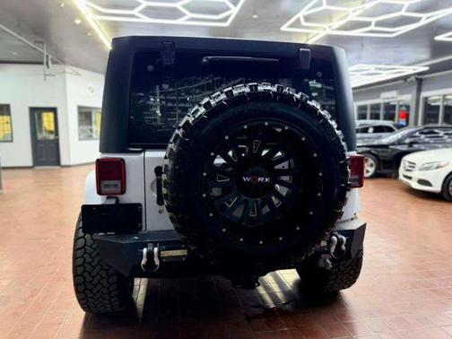 2018 Jeep Wrangler JK Unlimited Sahara